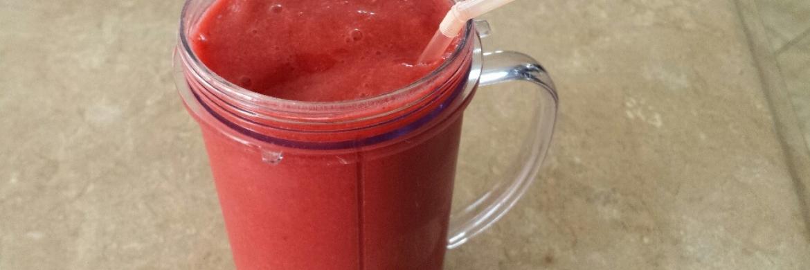 Smoothie glacé aux fruits